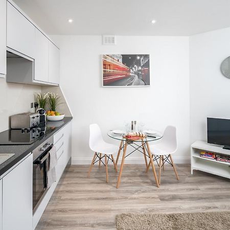 Skyline Serviced Apartments - Seldon ลอนดอน ภายนอก รูปภาพ